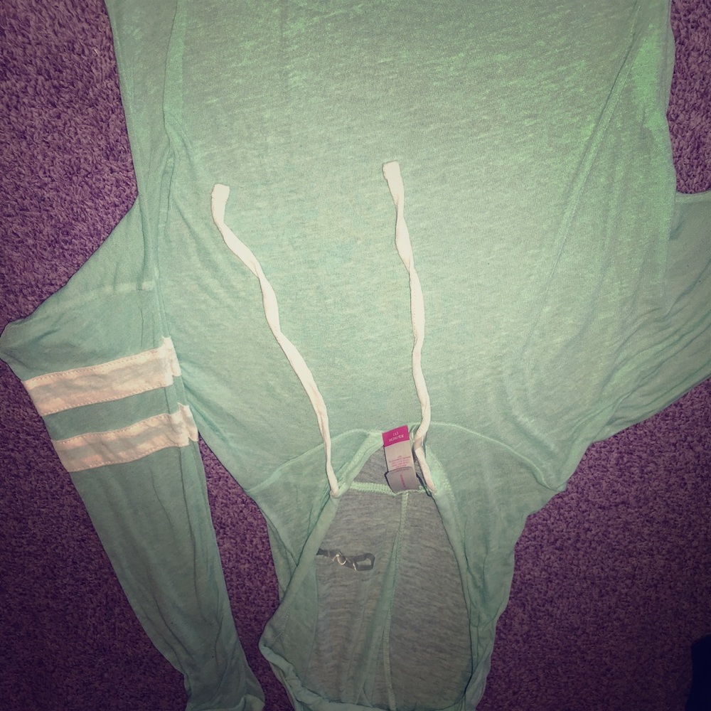 A long Sleeve mint thin Hoodie